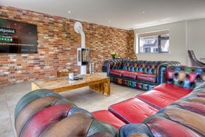 Lounge Kitchen Diner- click for photo gallery